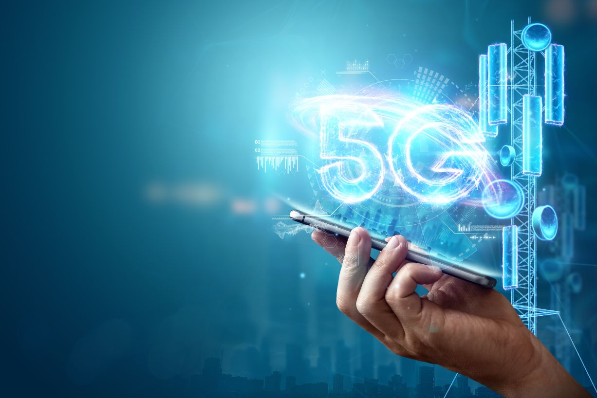 What Is 5G Technology and How Is It Different from 4G