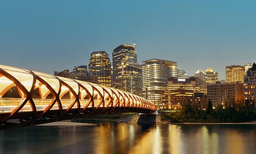 A cidade da abundância económica de Calgary prepara-se para a formação de qualidade garantida da AZTech