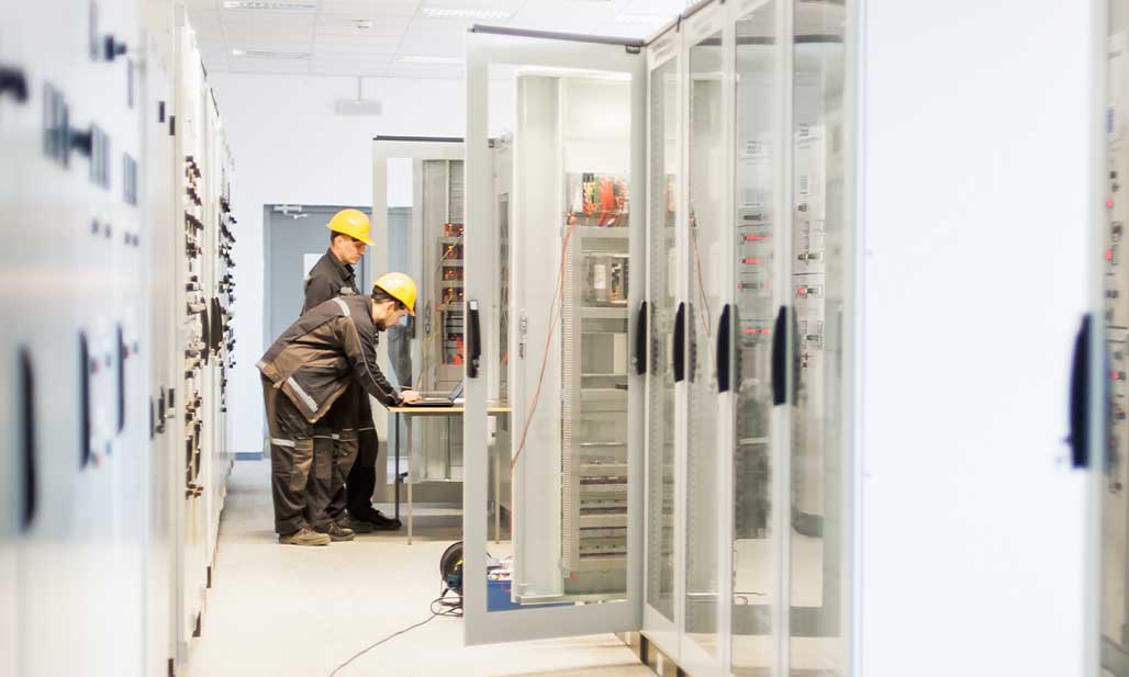 New Era for Medium Voltage and High Voltage <br></noscript>Electrical Switchgear and Installations